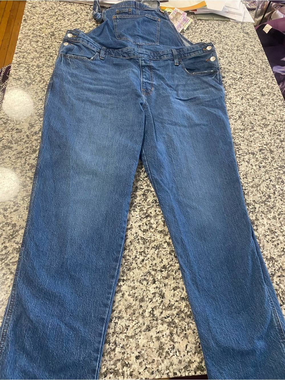 Women 's Blue Denim Overalls Jeans - Classic Workwear Style